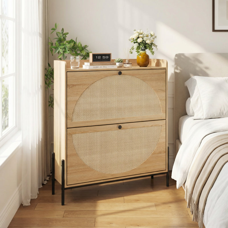 Armoire de rangement à chaussures étroite à deux tiroirs avec portes en rotin tissé - Organisateur de hall d'entrée autoportant pour espaces compacts