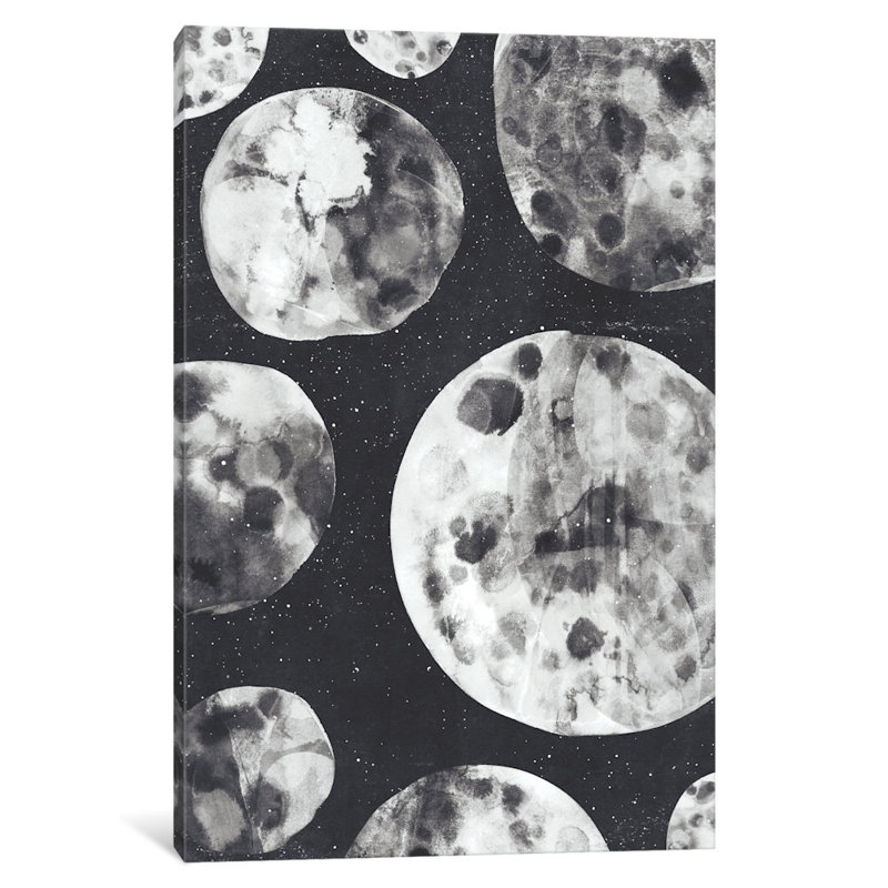 « moons », impression sur toile tendue, H 24 po x l 16 po x P 1 po, Papier d'art encadré noir, Blanc