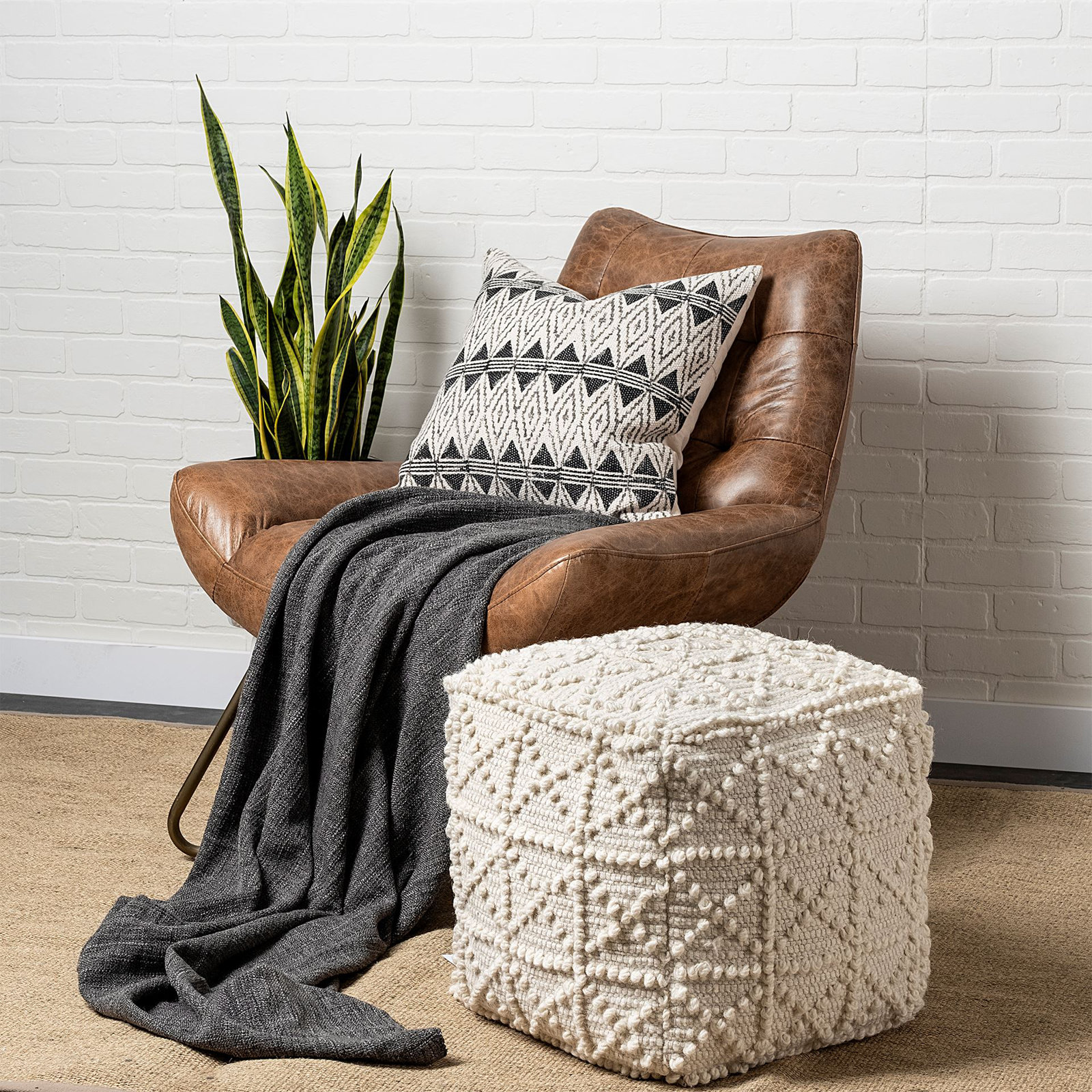 Beckett 18" Pouffe