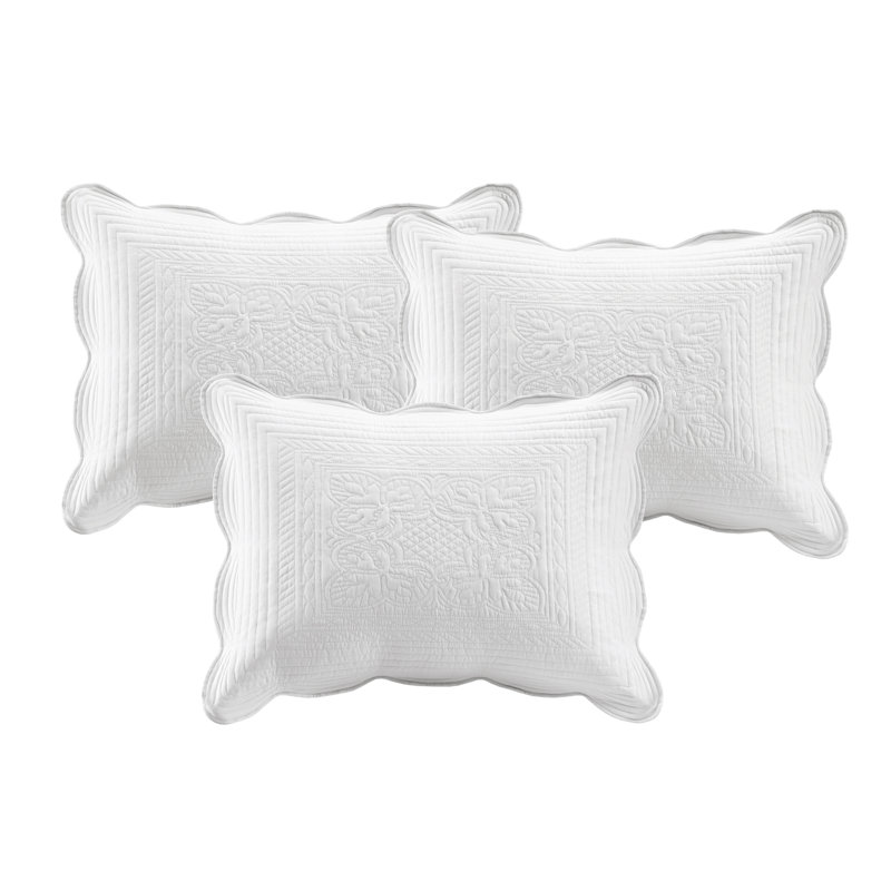 White Microfiber Reversible Daybed Quilt Set with Scalloped Edges