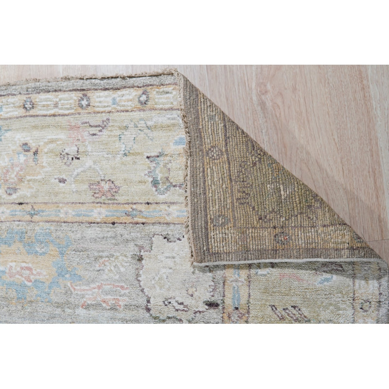 Hand Knotted Silk Floral Area Rug in Gray