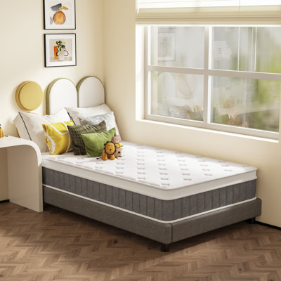 30cm Medium Gel Memory Foam Pocket Sprung 2000 Mattress