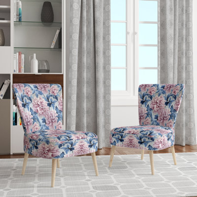 Trésors royaux en damas rose et violet - Chaise d'appoint traditionnelle en velours à motif damassé