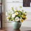Ornements de fleurs simulées