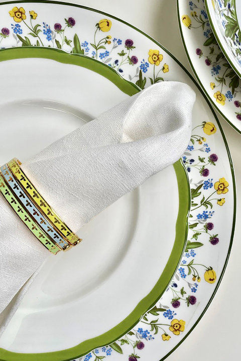 Dinnerware