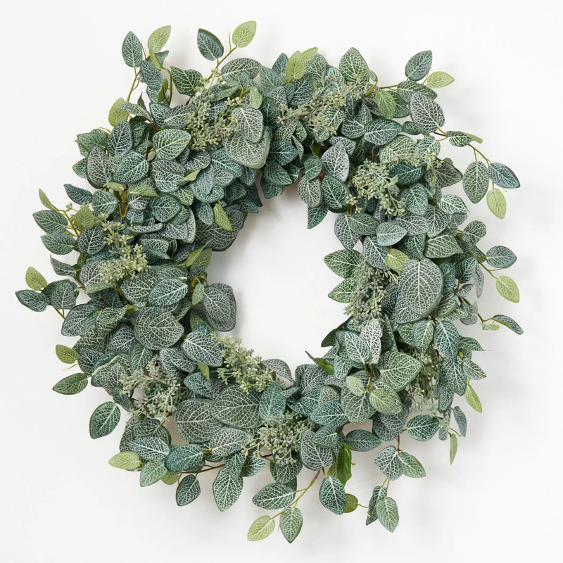 Couronne de porte d'entrée verte de 30 pouces (76 cm) composée de feuilles de fittonia vertes et de graines d'eucalyptus. Décoration végétale pour toutes les saisons.