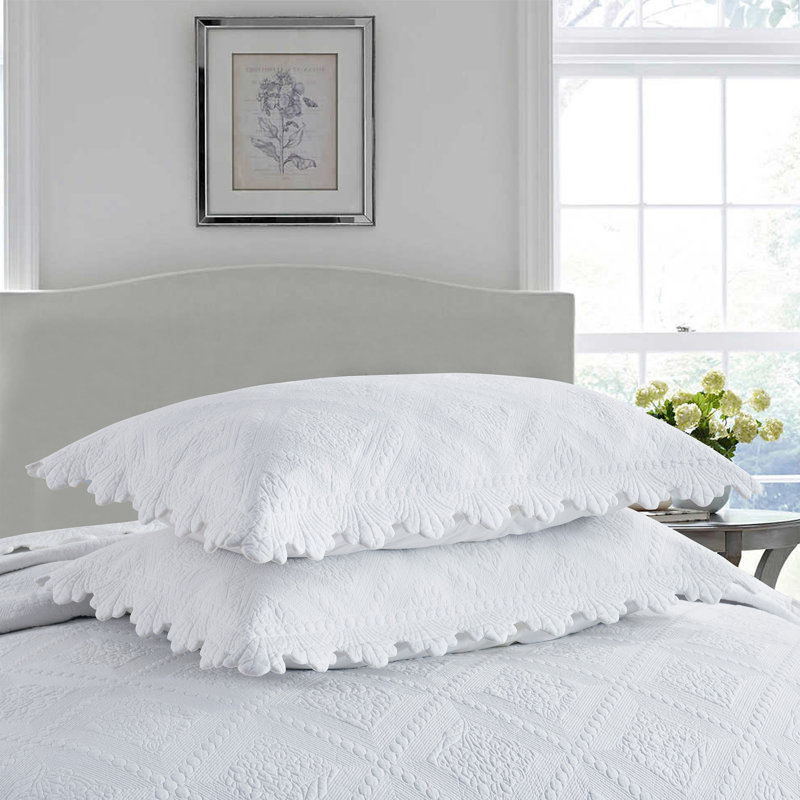 Tkembroidery Cotton Abstract Bedding, Queen Quilt + 2 Standard Shams, White