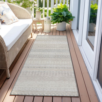 Jazlynn Washable Striped Indoor / Outdoor Rug