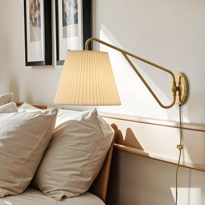 Modern Swing-Arm Sconce – Metal, Fabric & Gold, Ivory White 1-Light Hardwired Dimmable Wall Sconce for Bedroom or Hallway in Modern, Mid-Century, and Contemporary Style
