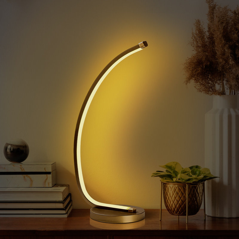 Lampe de table moderne en or, corps en métal, 7,1 x 16,9 x 5,1 pouces | 80 IRC, IP20, douille DEL 12 W, câble de 78,7 pouces, interrupteur marche / arrêt | Éclairage glamour élégant pour la décoration intérieure, la chambre à coucher, le salon et les espaces de bureau