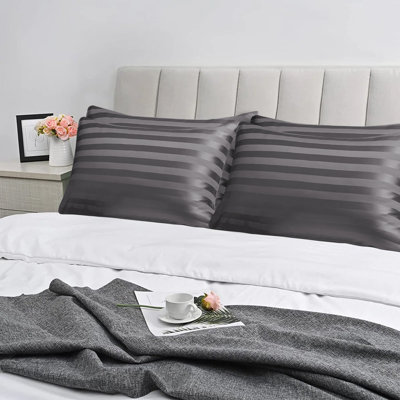 Luxury Microfiber Striped Pillowcases - Soft, Breathable & Wrinkle-Resistant Pillow Covers for Sofa,