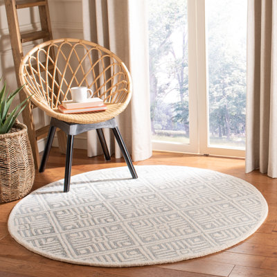 Vedika Hand Tufted Wool Southwestern Rug