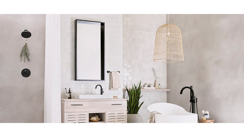 Doux Single Hole Bathroom Faucet with Drain Assembly, Matte Black