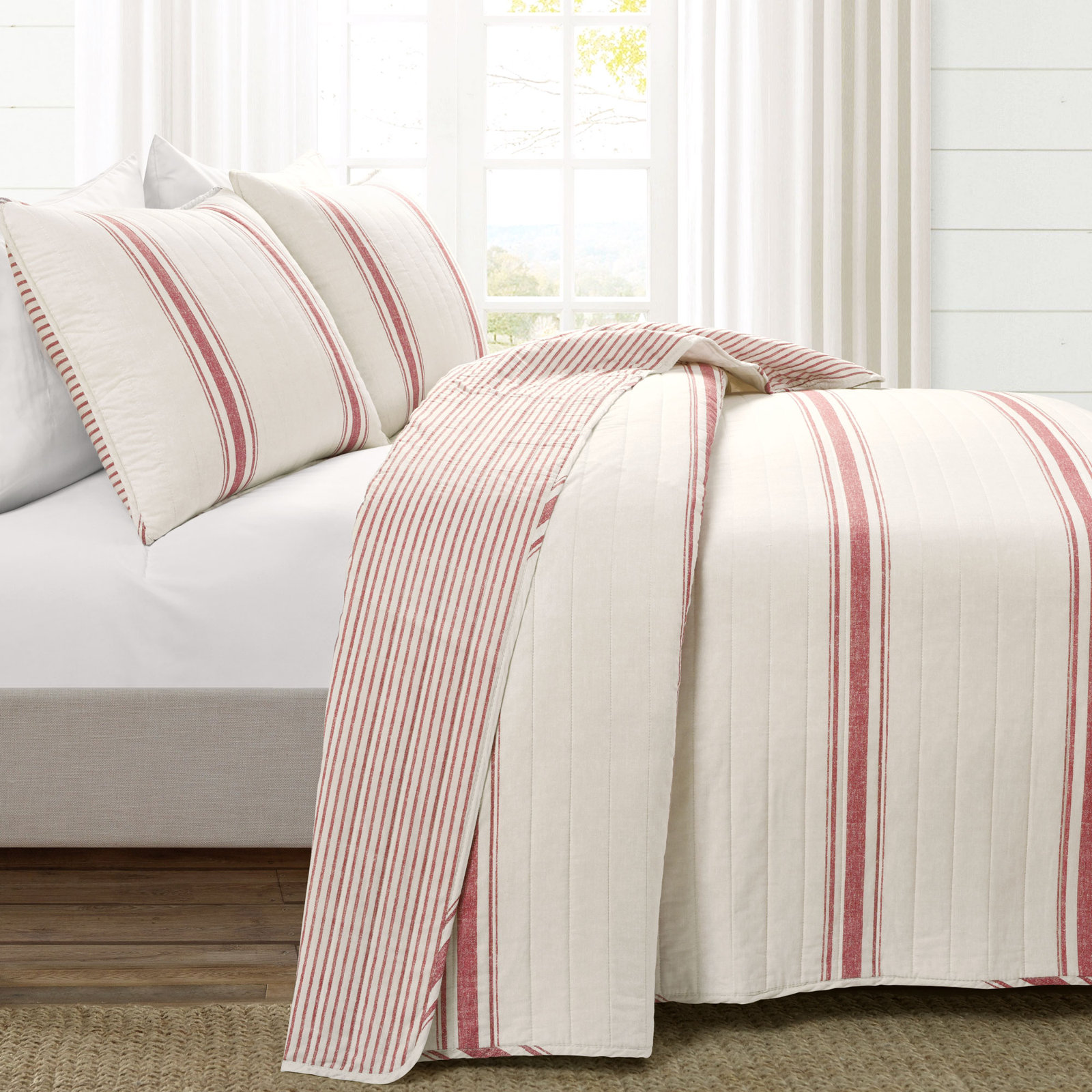 Gilroy Cotton Quilt Set, King Quilt + 2 Shams, Red