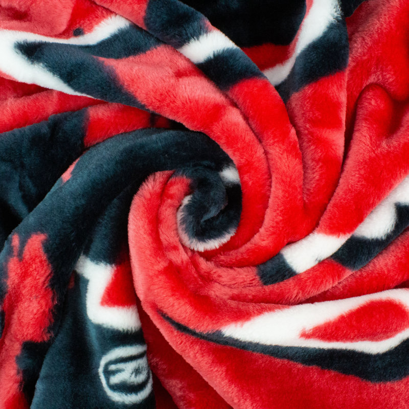 NCAA Knitted Throw Blanket, Wisconsin