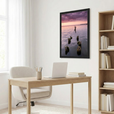 Toile noire encadrée en bois noir pour le salon, la chambre à coucher, le bureau ou le vestibule - décoration murale décorative avec eau du coucher du soleil