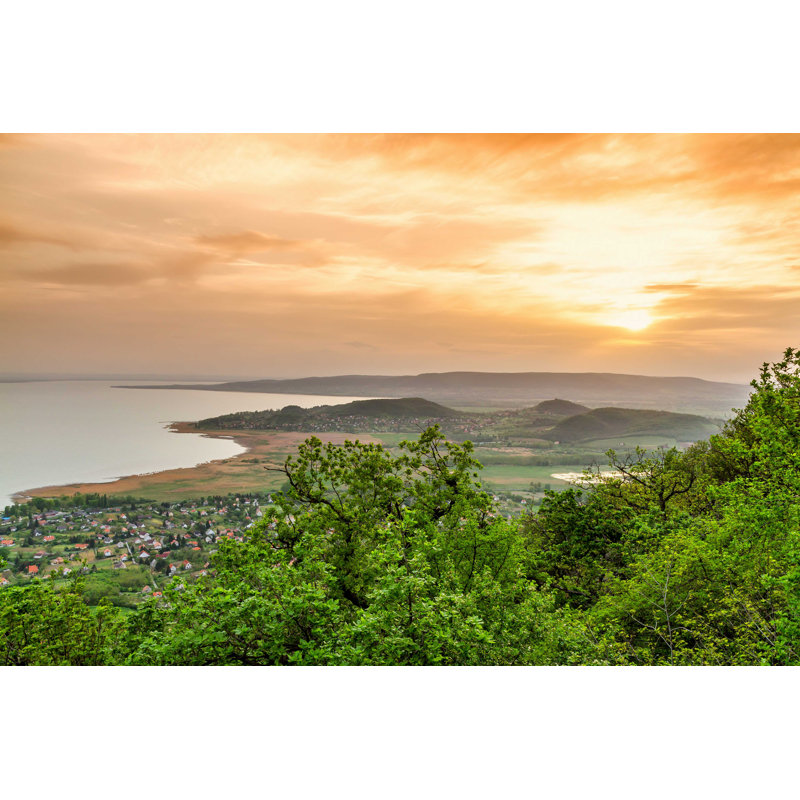 Lac Balaton - photographie sur toile tendue, L 18 po x H 12 po