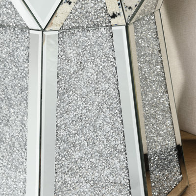 Table basse glamour ornée de diamants concassés, élégante et d'une hauteur de 59,4 cm (23,4 pouces), moderne pour votre salon.