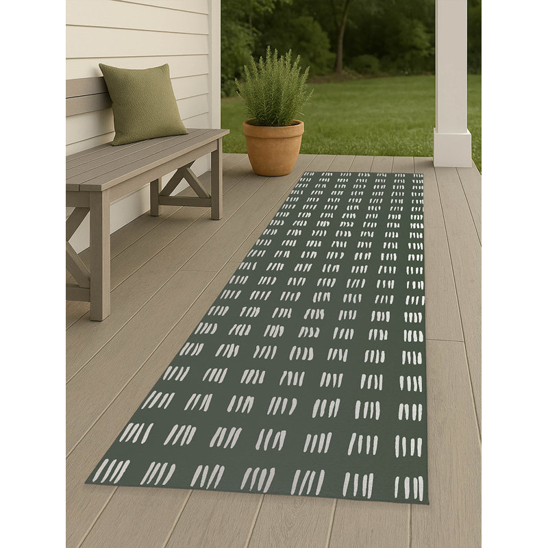 Dash Non-Slip Outdoor Rug, Runner 2'6" x 8'