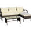 Ensemble de patio 3 pièces pour terrasse extérieure : canapé d'angle avec coussins beiges confortables et table basse pratique avec porte-revues. Meuble : - 2 places, méridienne.