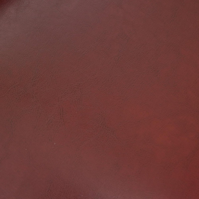 Chaise d'appoint en polyuréthane moderne, rouge avec un style sophistiqué pour la maison
