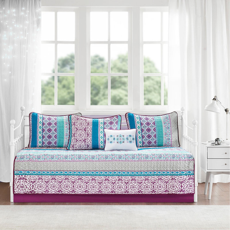 Daybed 6 Piece Boho Reversible Daybed Set