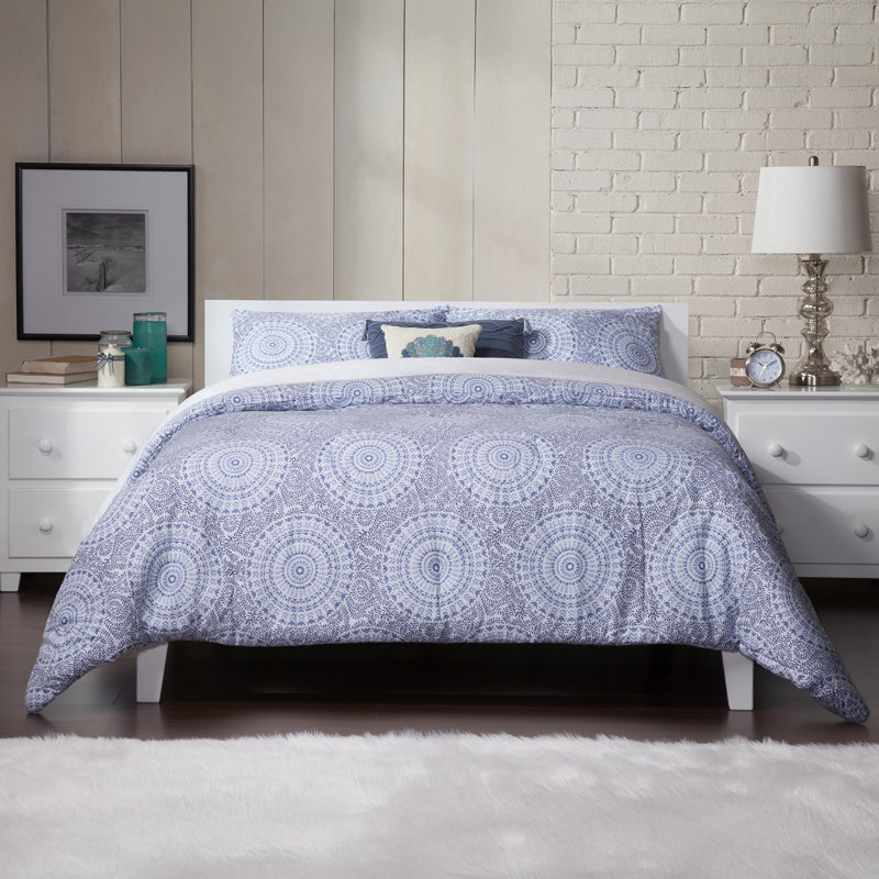 Orlando Low Profile Solid Wood Platform Bed, Full, White
