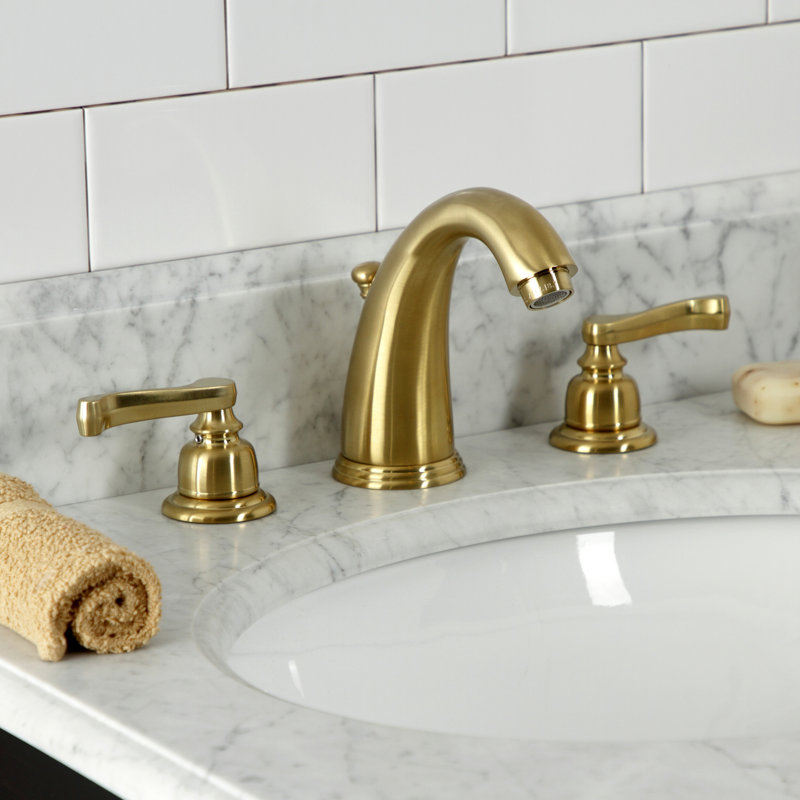 Robinet de salle de bain espacé Kingston, Laiton brossé