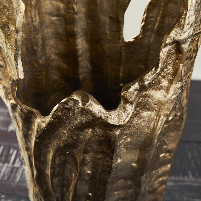 Vase de table Candelora, Doré, H 18 po x l 9,75 po x P 7 po