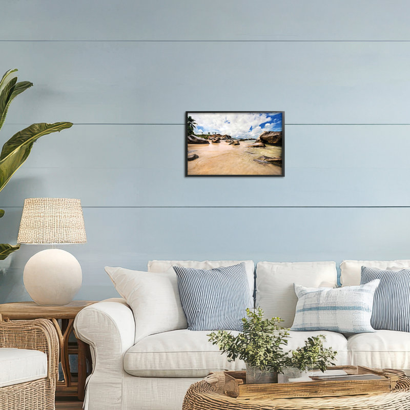 Estampe numérique Devil's Bay Beach, design par Seven Trees Design, H 12 po x l 18 po, Giclée encadrée noir minuit