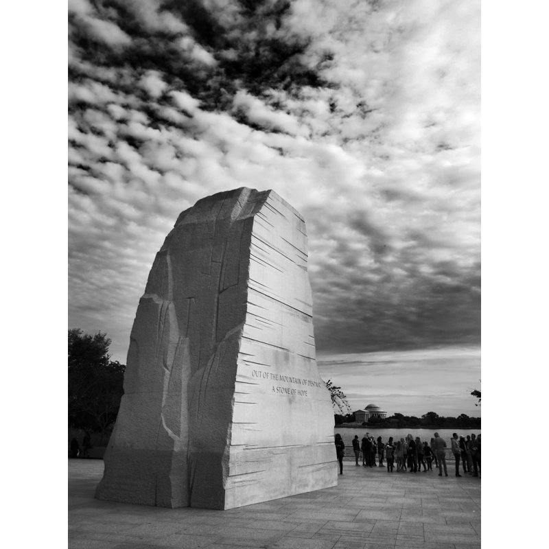 Martin Luther King I par Robert Dodge - photographie, H 21,25 po x l 17,25 po, Papier avec cadre noir