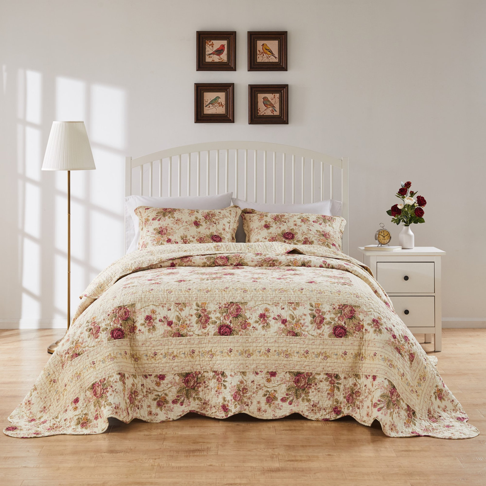 Antique Rose Cotton Reversible Quilt Set, King Quilt + 2 Shams, Ecru