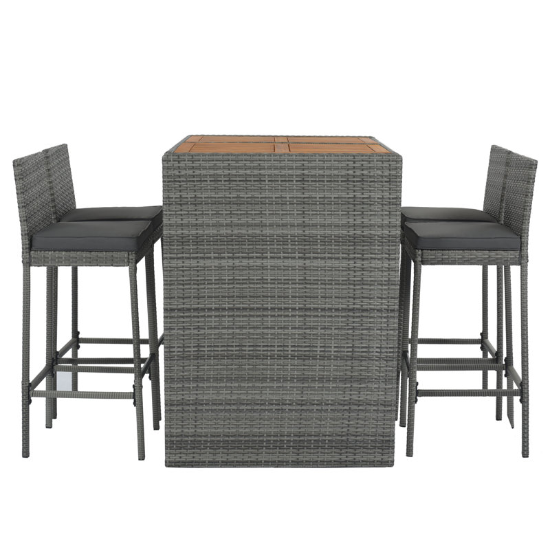 Ensemble repas extérieur pour 4 personnes avec coussins pour 4 personnes