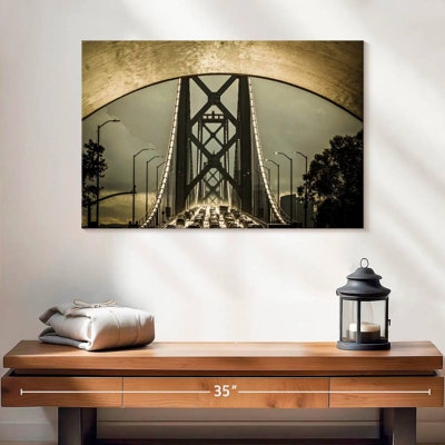 Lilie Bridge Traffic