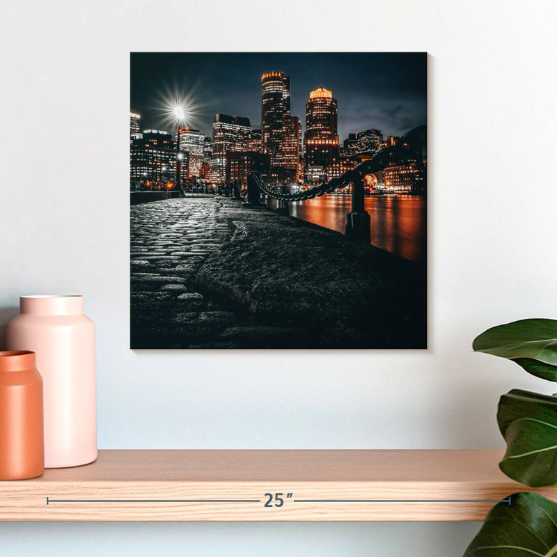 Nicci, horizon de nuit de Boston, H 16 po x l 16 po