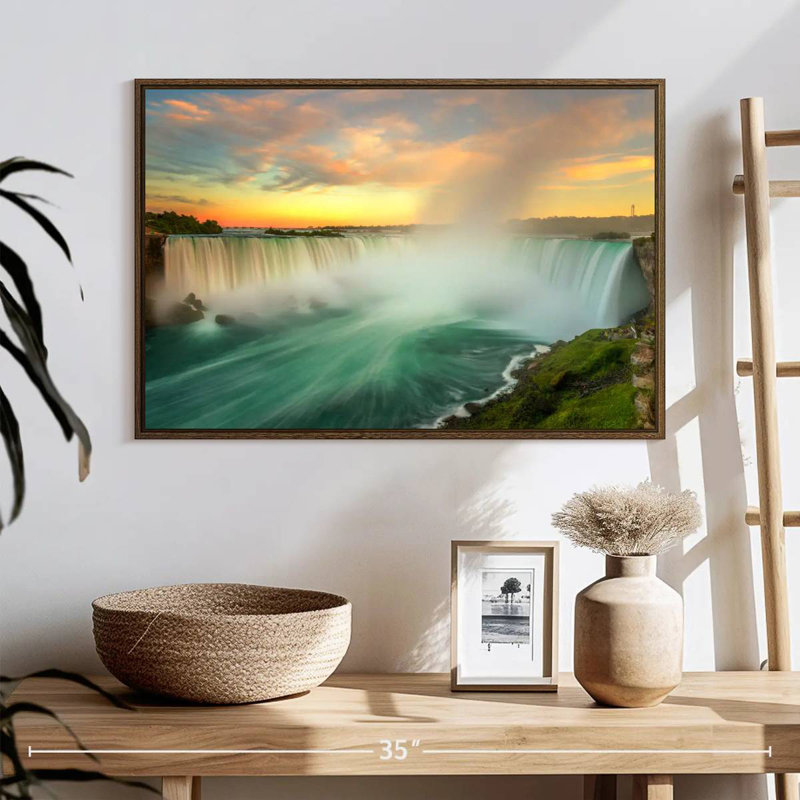 Paysage des chutes du Niagara, 25 po x 17 po, Cadre flottant noyer