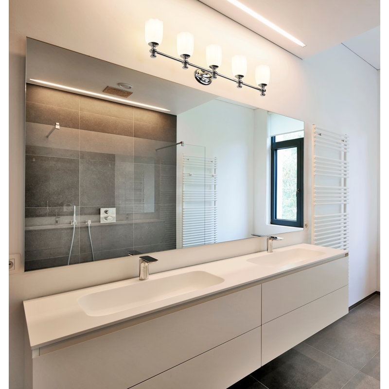 Amrutha 5 Light Vanity, Chrome