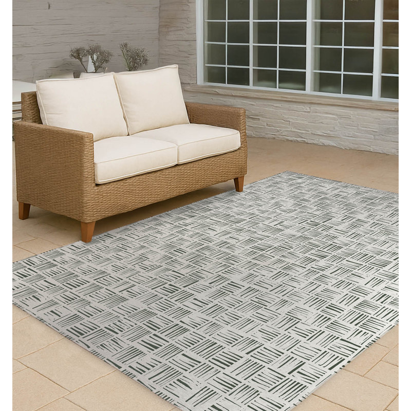 Lash Locked Non-Slip Outdoor Rug, Rectangle 5' x 7'