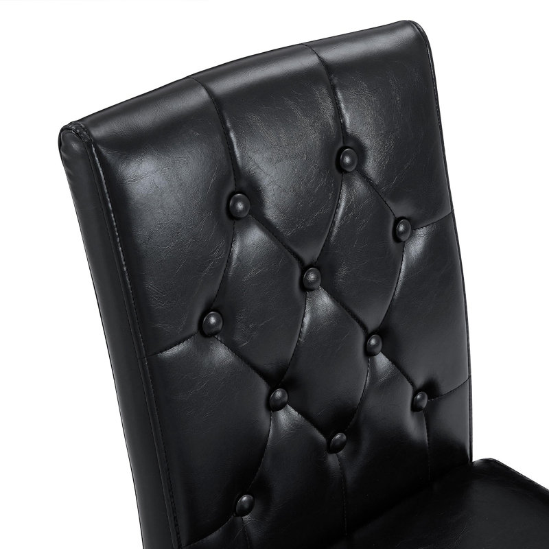 Ensemble de 4 chaises de salle à manger en polyuréthane noir: dossier ergonomique à boucle, hauteur de 35 pouces, pieds en métal argenté, combinant confort et texture. Convient aux salles à manger familiales, aux salles de banquet d'hôtel, etc. W1151P29570