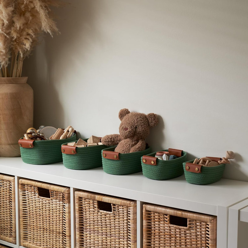 Storage Basket Set Of 5 ，Sturdy Cotton Rope Baskets For Shelves Are Perfect For Organizing Your Home， Quality Storage Bins Easily Fit With Any Nursery Or Bedroom Decor