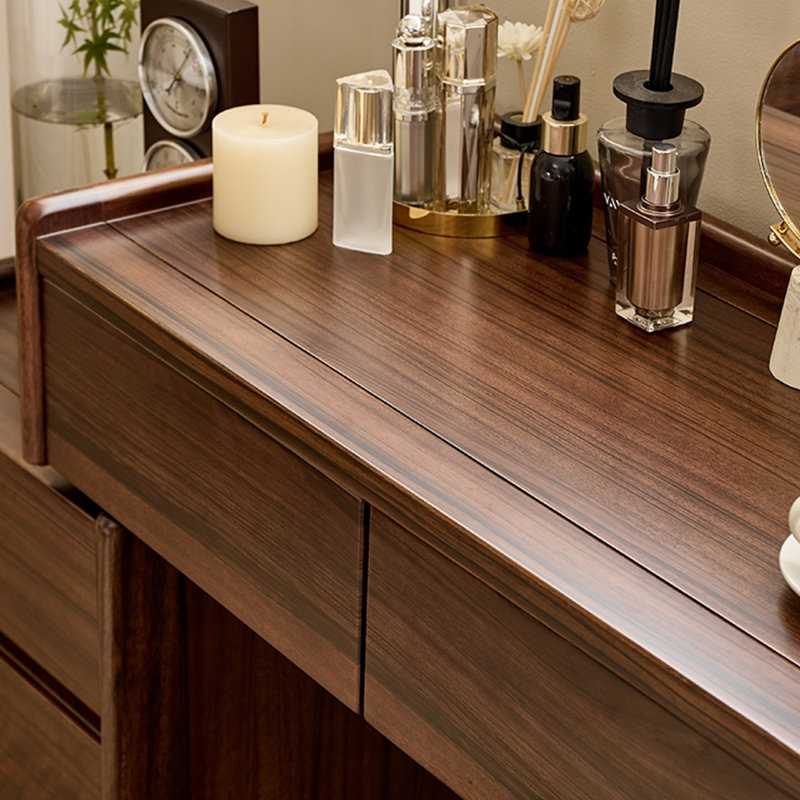 Commode en noyer noir de style minimaliste nordique