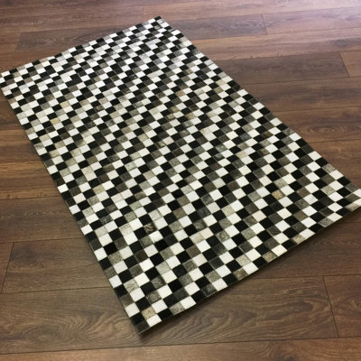 Hein Cowhide Plaid Indoor Rug