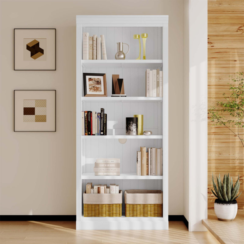 Bibliothèque d'angle à 5 niveaux avec tablettes réglables, parfaite pour le rangement du bureau à domicile et du salon, conception stable et durable