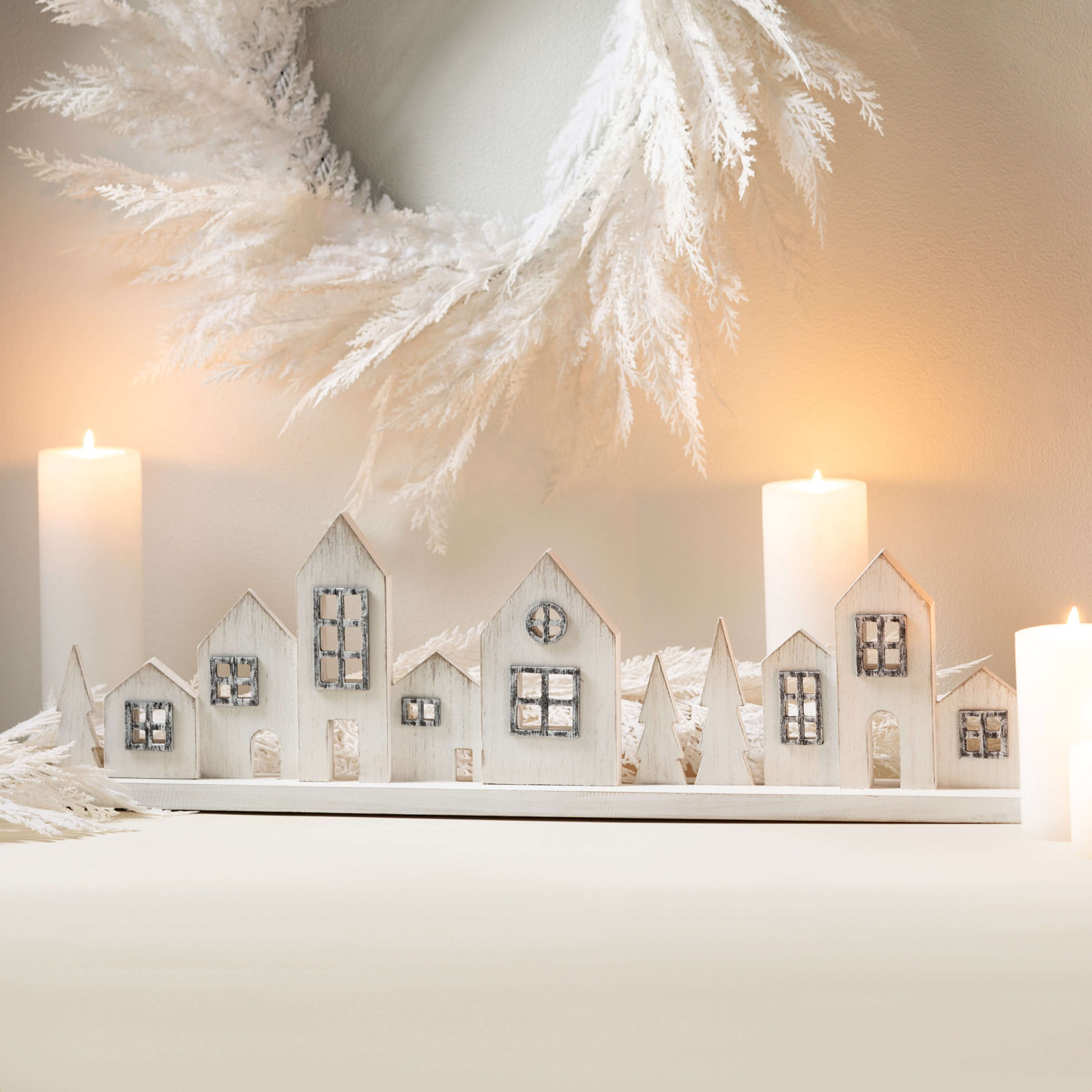 28" Artificial White Cypress Christmas Wreath, White