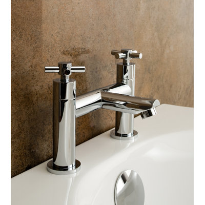 Isai Bathroom Roman Tub Faucet Bath Filler with Diverter