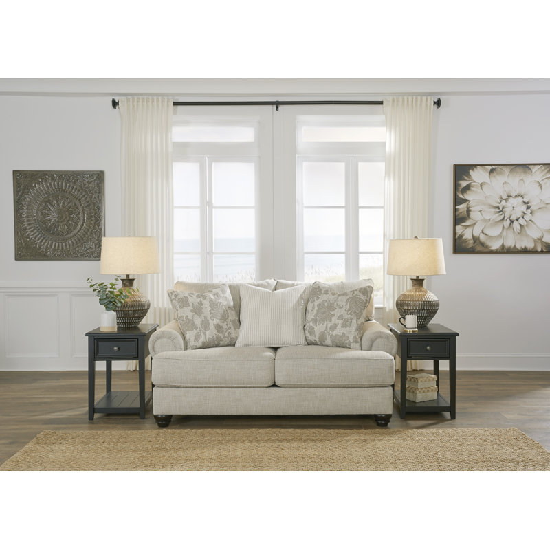 Dorette Loveseat