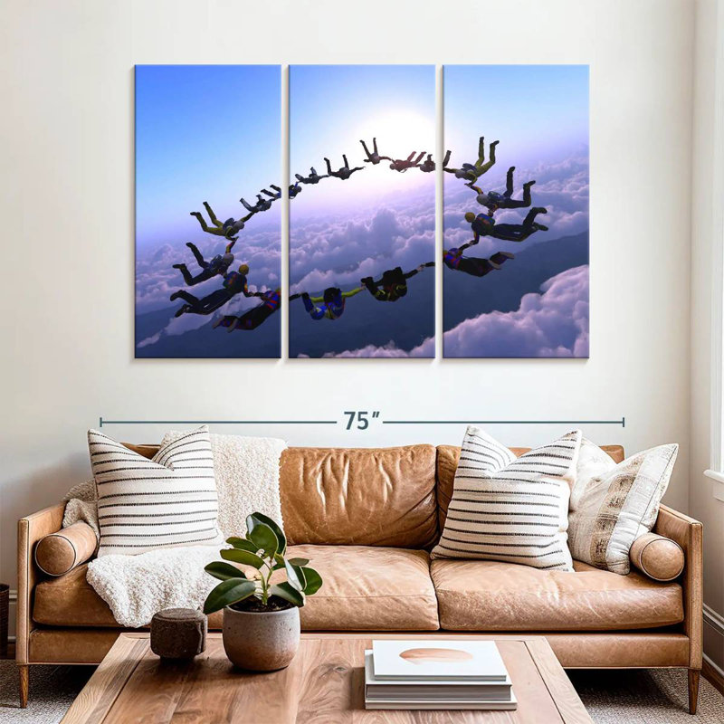 Sireci Extreme Skydiving, 42" H x 65" W