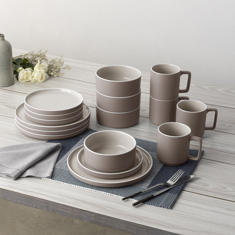 Service de table 16 pièces Noritake ColorTrio Stax, service pour 4, Argile