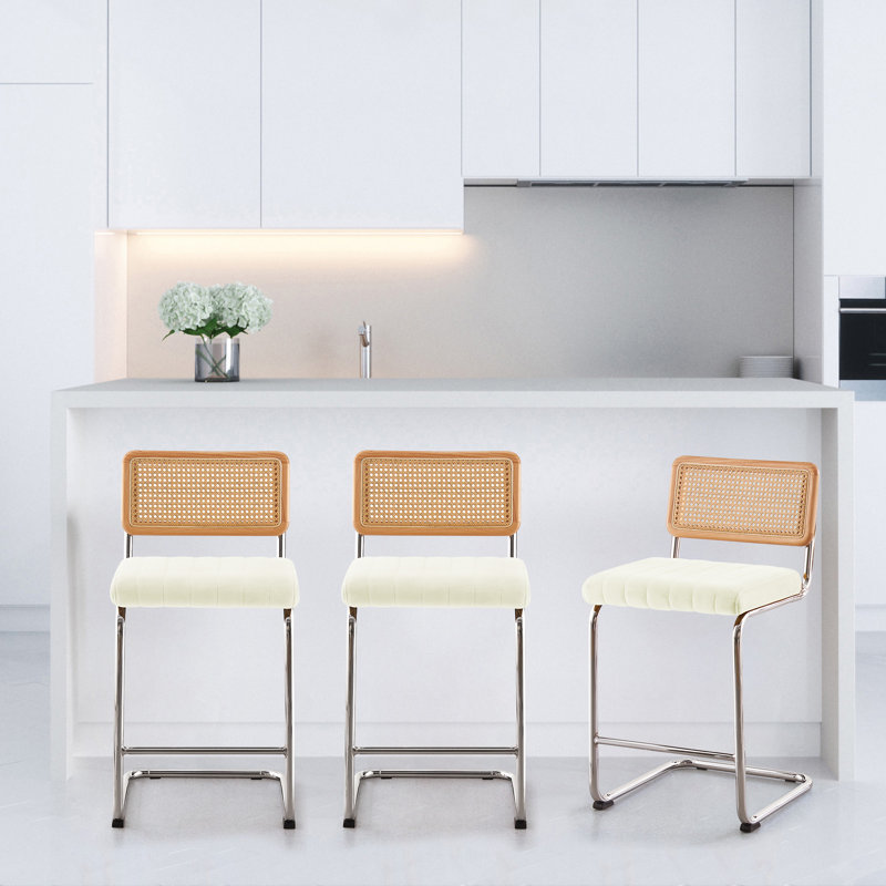 Tabouret rembourré en velours Krickelin, Tabouret de comptoir (siège d'une hauteur de 26 p, Argent, blanc