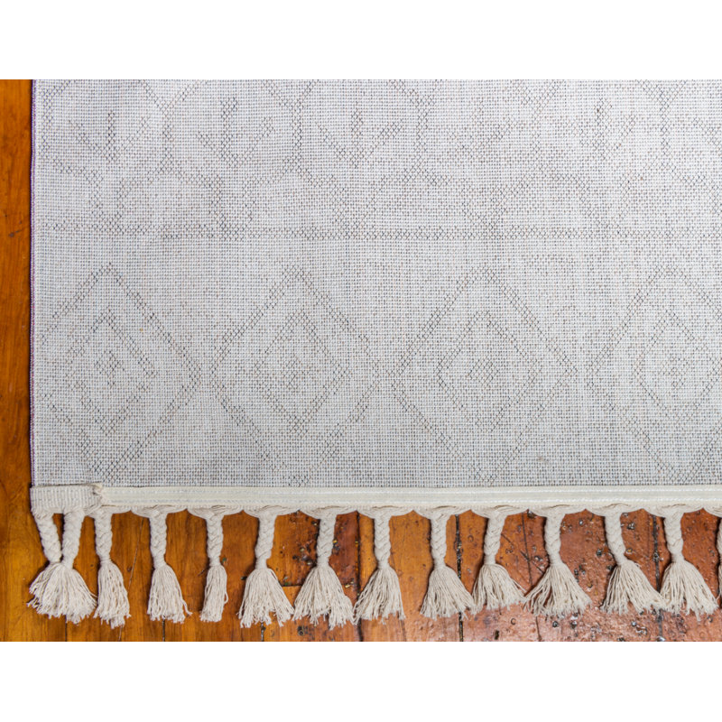 Skye Geometric Indoor Rug, Round 8'4"
